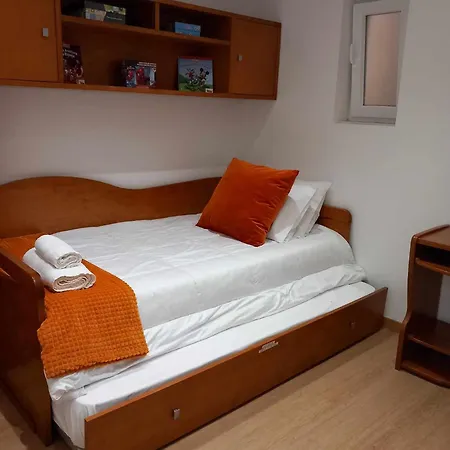 Moradia Do Castelo, Ferias Tranquilas Holiday home *