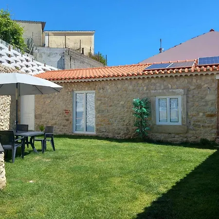 Moradia Do Castelo, Ferias Tranquilas Holiday home Ourem